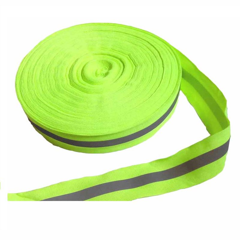 CUỘN DÂY PHẢN QUANG VẢI 5cm